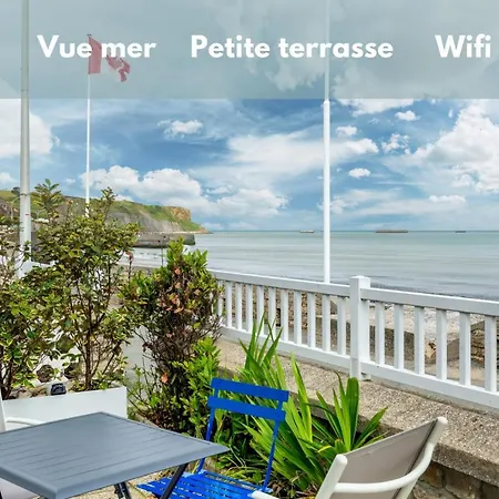 Apartment En Front De Avec Terrasse Et Vue