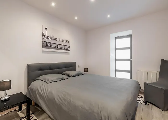 Lejlighed En Front De Avec Terrasse Et Vue *